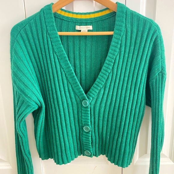 American Eagle Cropped Cardigan - Picture 1 of 3
